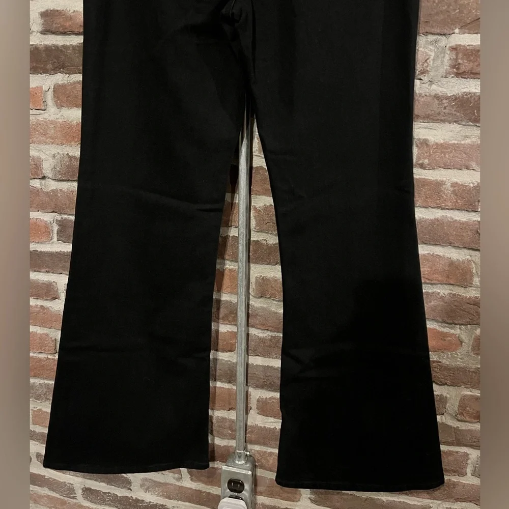 NWT 7 For All Mankind Black Flare Jeans